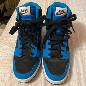 Used Nike high tops in great condition
